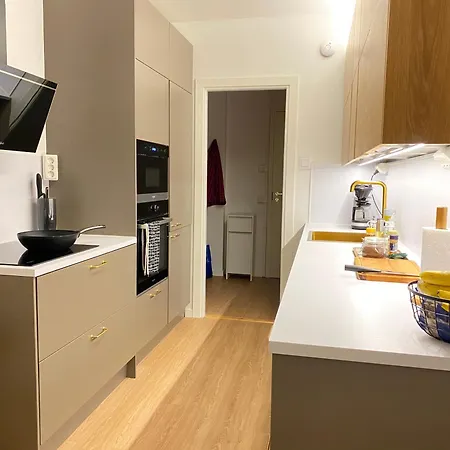 Lägenhet Modern One-bedroom In The Heart Of The *