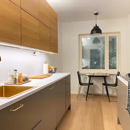 Lägenhet Modern One-bedroom In The Heart Of The